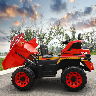 Unisex 4x4 Elektroauto für Kinder Wiederaufladbare Batterie Lkw Geschlechtsneutral