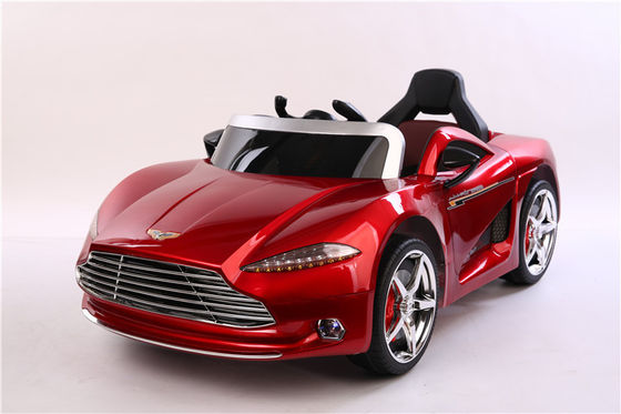 114*66*48cm Weißes Kinderspielzeug 6V Batterie Doppeltürer Elektroauto für Mädchen