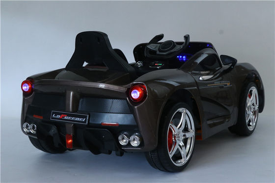 114*66*48cm Weißes Kinderspielzeug 6V Batterie Doppeltürer Elektroauto für Mädchen