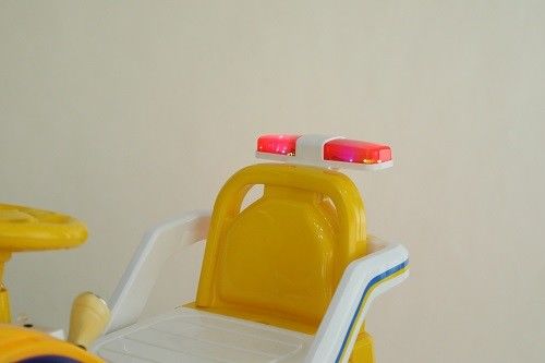 JIAXING Kinderspielzeug Voll 6v Elektrogerät Fahrt auf Auto für Kinder Motor 380 * 1 / 380 * 2