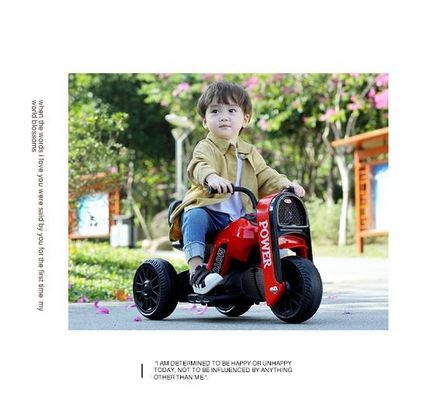 Anpassungsfähige Beleuchtung und Musik für Kinder Elektrische Kinder Motorradfahren auf dem Auto