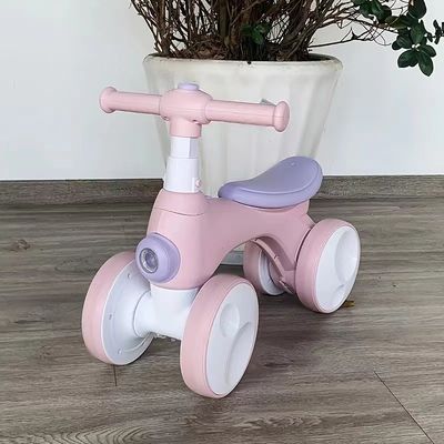 Hot Music Bubble Geräte und Plastikräder Auto für Kinder Max Loading 30kg Self Scooter