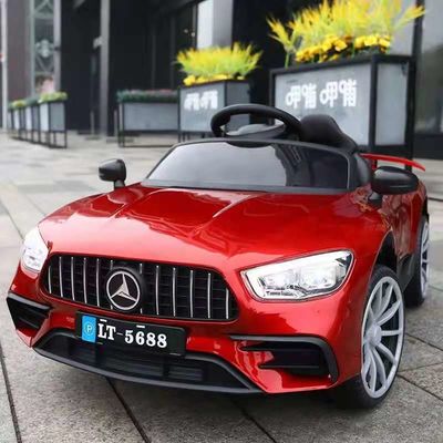 PP-Plastik-Großelternwagen mit Fernbedienung Elektrische Fahrt auf dem Auto für Kinder 106x67x55CM