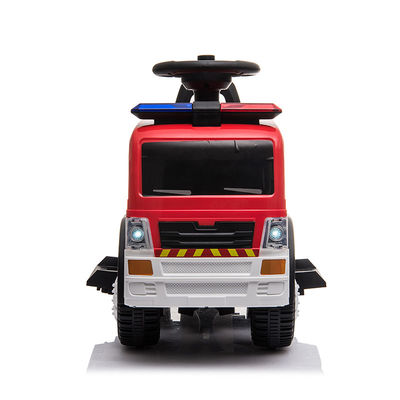 Warme 6V-Kinder fahren auf batteriebetriebenem Feuerwehrwagen Leichtgewicht und erschwinglich