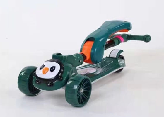 Großradpedal Roller Kinder mit Sitz/Baby Kick Roller Verkauf für Kinder Nettogewicht 15,2 kg
