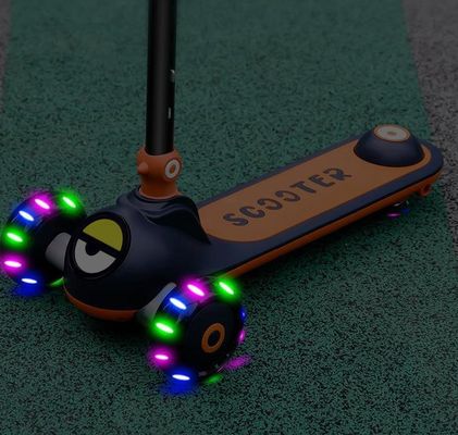 Ein-Knopf-Falt-Soft-Leder-Sitz 3 Räder Fahrt auf Roller-Auto für Kinder und langlebig