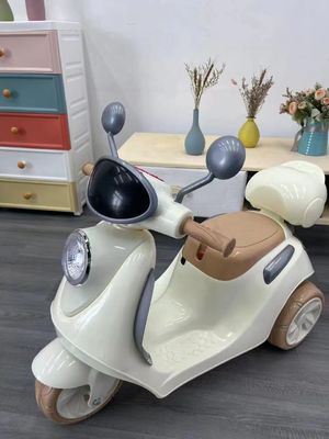 PP-Plastik 6V-Elektrofahrt auf Auto-Motorrad für Kinder Aufbewahrung und Lichter 2023