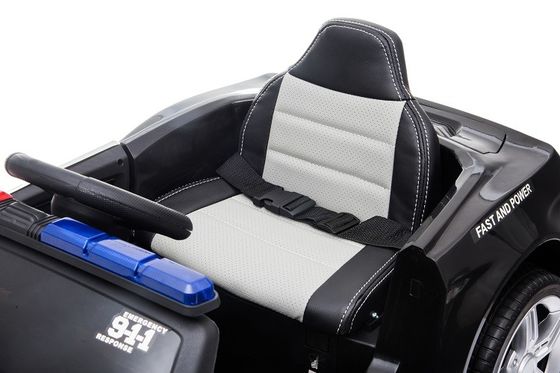 12V Elektro-Polizeiauto für Kinder Altersbereich 2-4 Jahre mit Fernbedienung Warnlicht und Megaphone 2023