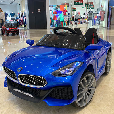 Fahrt im Auto für Jungen 2-8 Jahre alt 108*57*47cm 2.4 G Fernbedienung 380*2 Motor